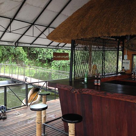 Taranga Safari Lodge รุนดู ภายนอก รูปภาพ