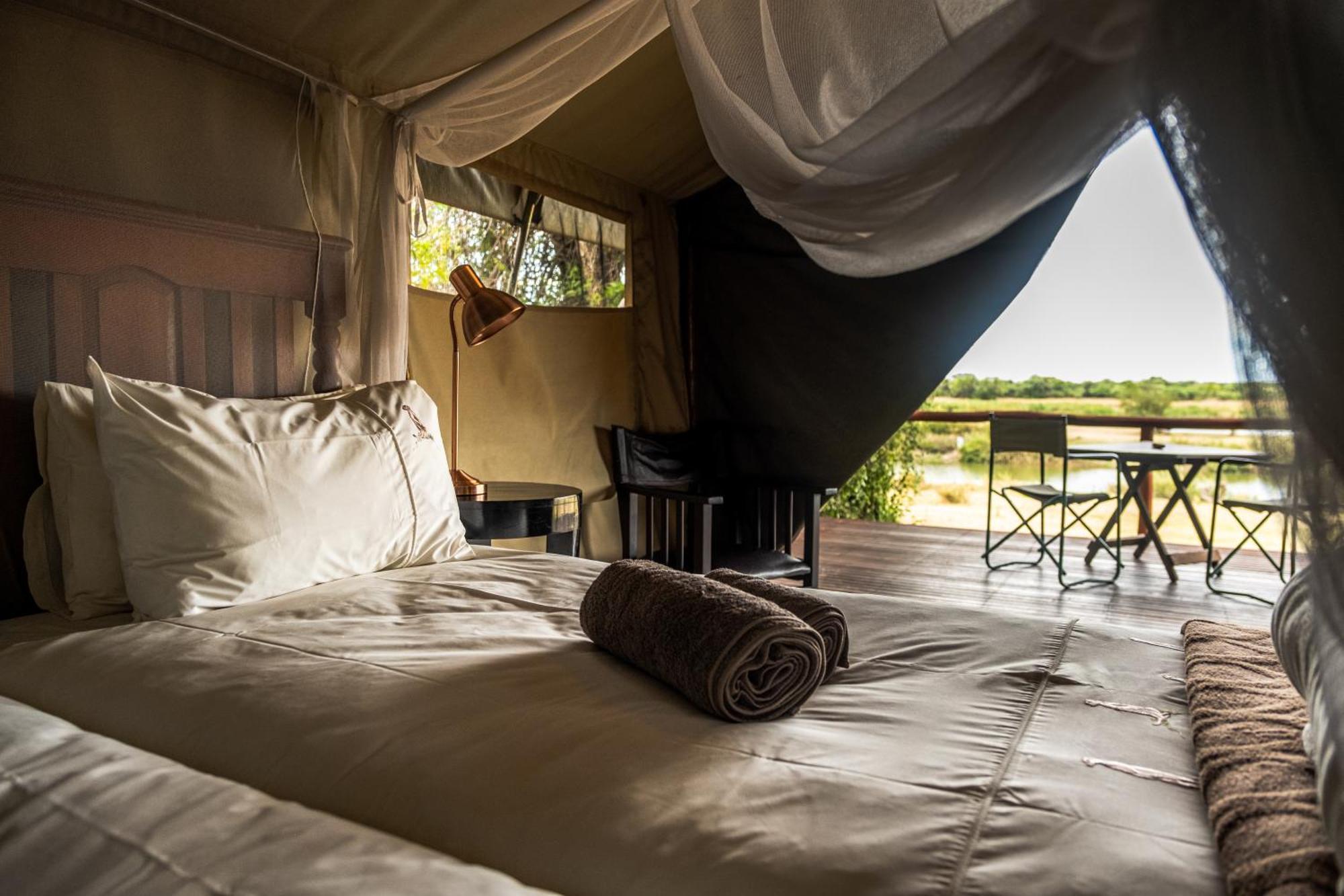 Taranga Safari Lodge รุนดู ภายนอก รูปภาพ