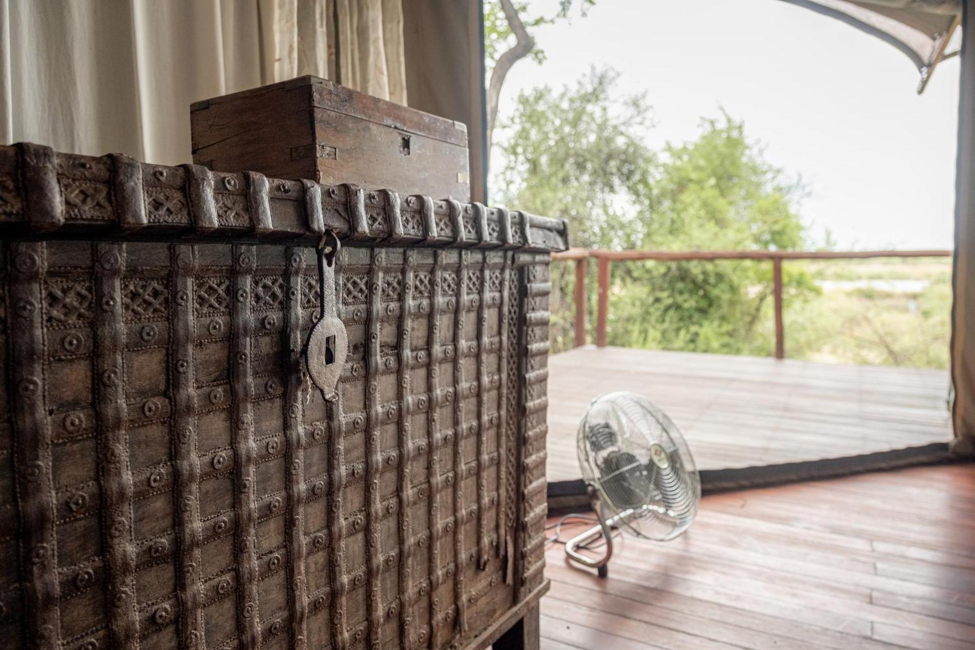 Taranga Safari Lodge รุนดู ภายนอก รูปภาพ