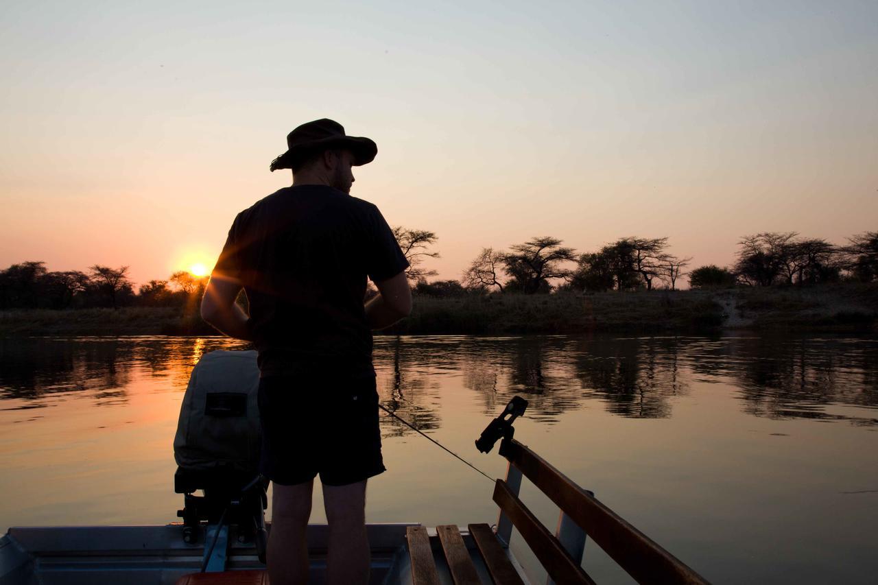 Taranga Safari Lodge รุนดู ภายนอก รูปภาพ