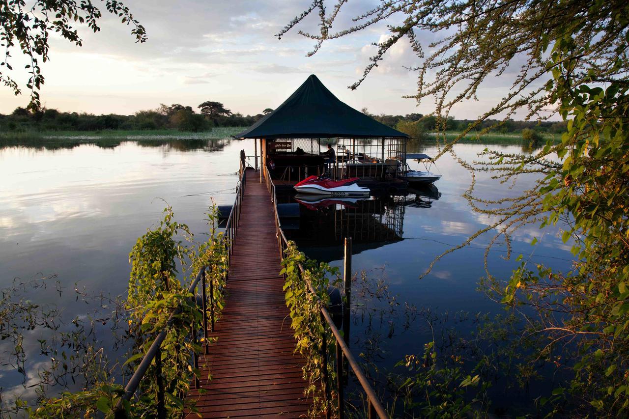 Taranga Safari Lodge รุนดู ภายนอก รูปภาพ